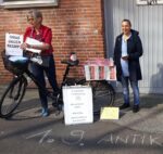 Lübeck: Aktionen der OMAS am Anti-Kriegstag