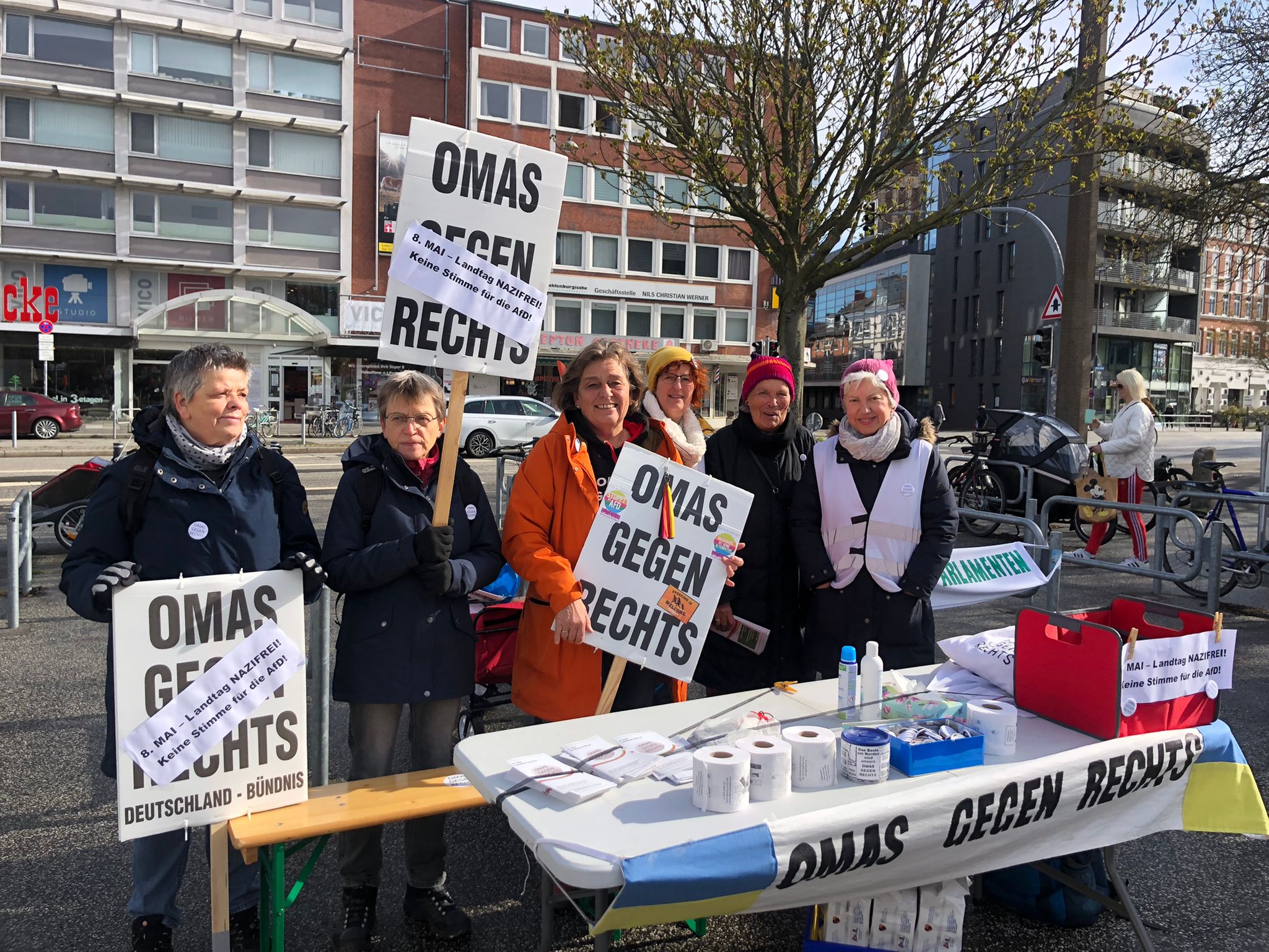 Kiel OMAS Walk OMAS GEGEN RECHTS Nord