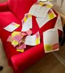 Marburg: Erfolgreiche Postkartenaktion der OMAS